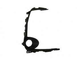 TOYOTA COROLLA- E210- 19/24; SİS LAMBA KAPAĞI SAĞ SİS DELİKLİ/SİYAH (TYG)