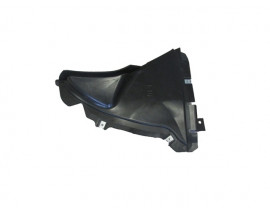 BMW 5 SERI- F10- 10/16; ÖN ÇAMURLUK DAVLUMBAZI BAKALİTİ SOL (TAMPON ALTI) (PLASTİK ENJEKSİYON)