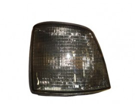 BMW 7 SERI- E32- 88/92; ÖN SİNYAL SOL FÜME (FAMELLA)