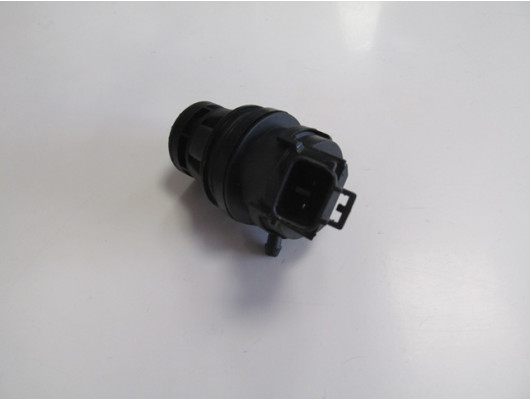 TOYOTA AURIS- 07/10; ÖN CAM SU BIDON MOTORU (12V)