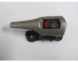 TOYOTA AURIS- 11/12; ÖN KAPI İÇ AÇMA KOLU SAĞ SİYAH/GÜMÜŞ (HUSHAN)