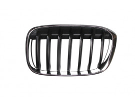 BMW X1- F48- 15/18; ÖN PANJUR SOL SİYAH/NİKELAJ ÇITALI (TYG)