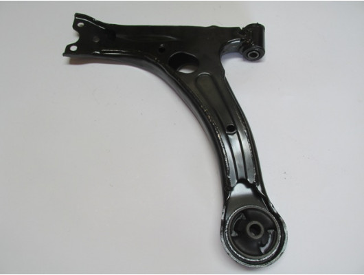 TOYOTA COROLLA- HB- 02/04; ÖN ALT TABLA SAG (BURÇLU)(SALINCAK) (SH)