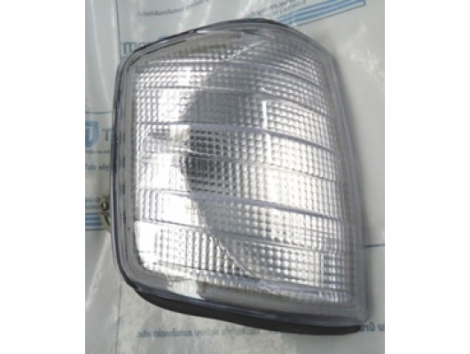MERCEDES 190- W201- 83/93; ÖN SINYAL SAG FÜME (FAMELLA)