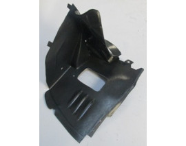 MERCEDES C CLASS- W202- 93/99; ÖN ÇAMURLUK DAVLUMBAZI SOL (LT-BZ6029) (TYG)