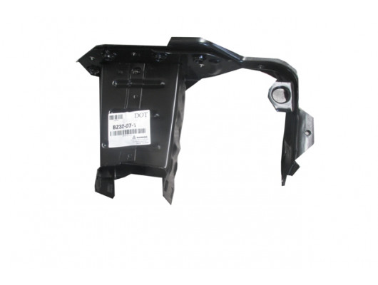 MERCEDES C CLASS- W203- 00/07; ÖN TAMPON BRAKETİ SOL 4 KAPI (TW)