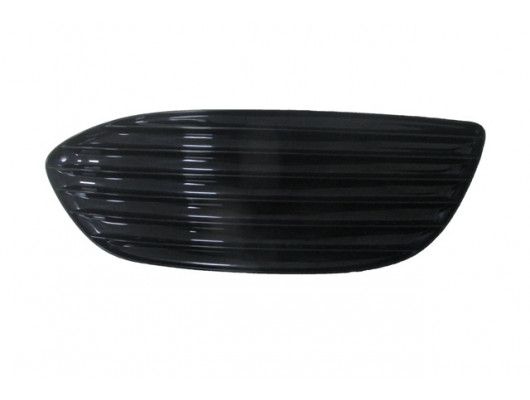 MERCEDES C CLASS- W205- 14/17; SİS LAMBA KAPAĞI SAĞ SİS DELİKSİZ (EXCLUSİVE)