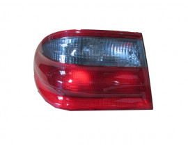 MERCEDES E CLASS- W210- 00/02; DIŞ STOP LAMBASI SOL KIRMIZI/FÜME (MARS)
