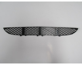 MERCEDES E CLASS- W210- 00/02; ÖN TAMPON PANJURU ORTA SİYAH (BAKLAVA DESENLİ) (TW)