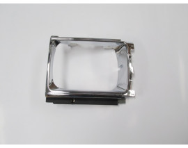 TOYOTA HILUX- PICK UP LN56/65- 85/89; FAR ÇERÇEVESİ SAĞ NİKELAJLI