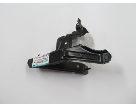 TOYOTA HILUX- PICK UP LN145- 02/05; ÖN ÇAMURLUK İÇ BAĞLANTI BRAKETİ SOL (TW)