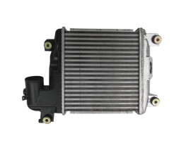 TOYOTA HILUX- 05/11; TURBO SOĞUTMA RADYATÖRÜ 2.5/3.0 (İNTERCOOLER) (BRAZİNG)(275X302X62) ORİS