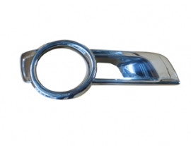 TOYOTA HILUX- PICK UP VIGO- 12/15; SİS LAMBA KAPAĞI SİS DELİKLİ SAĞ (NİKELAJLI) (FPI)