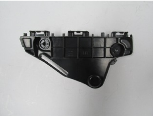 TOYOTA HILUX- PICK UP- 15/19; ÖN TAMPON BRAKETI SAG PLASTIK (TW)