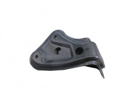 TOYOTA HILUX- PICK UP- 15/19; ÖN TAMPON ÇAMURLUK BAĞLANTI BRAKETİ SAĞ(TW)