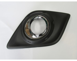 TOYOTA HILUX- PICK UP- 15/19; SİS LAMBA KAPAĞI SOL SİS DELİKLİ (SİS YUVASI NİKELAJLI) (CASP)