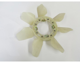 TOYOTA HILUX- PICK UP- 15/19; FAN KANADI (7KANAT) (TW)