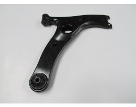 TOYOTA RAV4- 01/04; ÖN ALT TABLA SAG ROTILSIZ (SALINCAK) (SH)