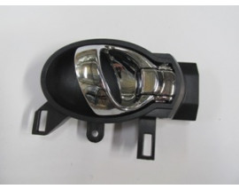 NISSAN JUKE- 11/19; ÖN KAPI İÇ AÇMA KOLU SAĞ SİYAH (ELCEĞİ NİKELAJLI) (HUSHAN)