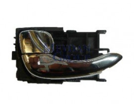 NISSAN MAXIMA- A33- 03/06; ÖN KAPI İÇ AÇMA KOLU SAĞ SİYAH (ELCEĞİ NİKELAJLI)