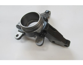 NISSAN MICRA- K13- 10/13; ÖN AKS TAŞIYICI SAĞ (ABS Lİ)