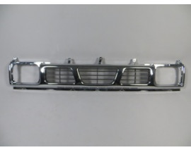 NISSAN PICK UP- D21- 89/97; ÖN PANJUR NİKELAJLI (FPI)