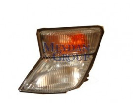 NISSAN PATROL- 98/02; ÖN SINYAL BEYAZ SOL ÜÇGEN (TYC)