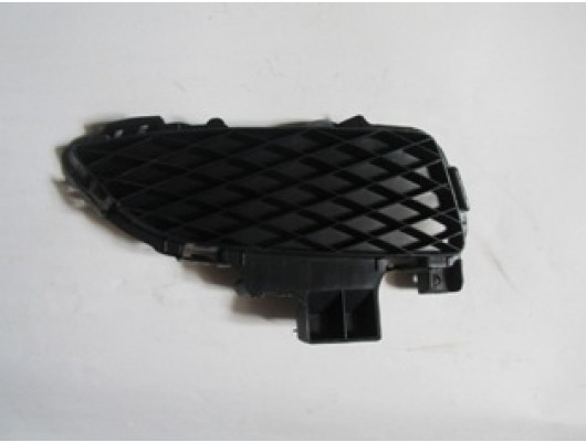 MAZDA 3- SD- 03/06; SİS LAMBA KAPAĞI SAĞ (FPI)