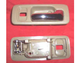 HONDA ACCORD- 90/93; ÖN KAPI İÇ AÇMA KOLU SAĞ BEJ (ELCEĞİ NİKELAJLI) (HUSHAN)