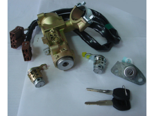 HONDA CIVIC- SD- 96/98; KONTAK KILIT SETI (3LÜ) (KONTAK/KAPI/BAGAJ) (TERMIKLI) (4KAPI)
