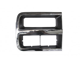 GMC SIERRA- 92/96; FAR ÇERÇEVESI SOL NIKELAJLI KOYU GRI(TYG)