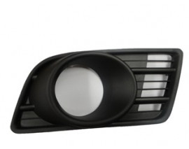 SUZUKI SWIFT- 08/11; SİS LAMBA KAPAĞI SAĞ SİS DELİKLİ (TYG)