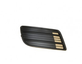 SUZUKI SWIFT- 08/11; SİS LAMBA KAPAĞI SOL SİS DELİKSİZ (TYG)