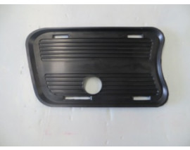 CHRYSLER 300C- 05/11; SİS LAMBA KAPAĞI SAĞ (BFN)