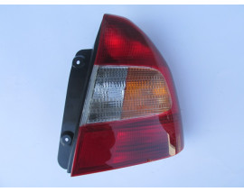 HYUNDAI ACCENT- MILENYUM- 00/02; STOP LAMBASI SAĞ KIRMIZI/SARI/BEYAZ (MARS)