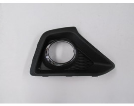 HYUNDAI I10- 13/16; SİS LAMBA KAPAĞI SAĞ (NİKELAJ ÇERÇEVELİ) (BFN)