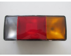 HYUNDAI STAREX- PICK UP- 98/06; STOP LAMBASI SAG BEYAZ/KIRMIZI/SARI (FAMELLA)