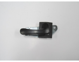 HYUNDAI STAREX- MİNİBÜS- 98/08; ÖN KAPI İÇ AÇMA KOLU SAĞ SİYAH (PÜTÜRLÜ TİP) (HUSHAN)