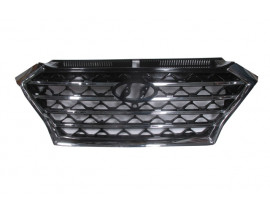 HYUNDAI TUCSON- 19/20; ÖN PANJUR NİKELAJLI/İÇ PETEKLERİ SİYAH/SENSÖR DELİKSİZ/KAMERA DELİKLİ(FPI)