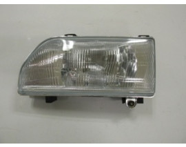 KIA HI BESTA- MİNİBÜS- 97/99; FAR LAMBASI SOL (BAĞLANTI PLASTİĞİ İLE BİRLİKTE) (ÇİZGİLİ CAM) FAM