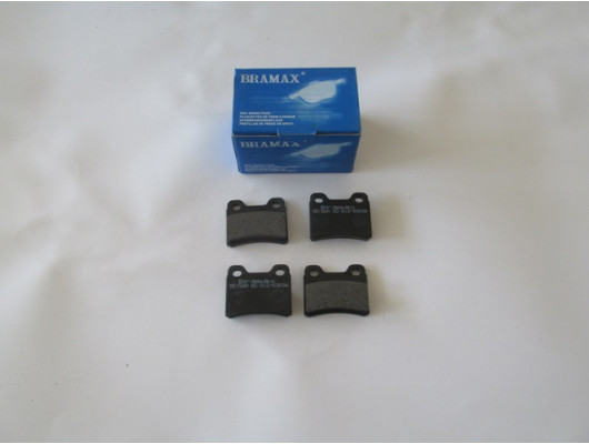 KIA SEPHIA- II- 02/06; ARKA FREN BALATASI (DİSK)(61,8x50,9x15) (BRAMAX)