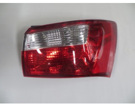 KIA RIO- SD- 12/16; DIŞ STOP LAMBASI SAĞ KIRMIZI/BEYAZ (FAMELLA)