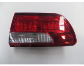 KIA RIO- SD- 12/16; İÇ STOP LAMBASI SAĞ KIRMIZI/BEYAZ (FAMELLA)