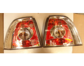OPEL VECTRA- B- 99/02; MODIFIYE STOP LAMBASI SAG/SOL SET 2 PARÇA NIKELAJLI/KIRMIZI (TYC)