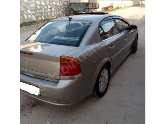 OPEL VECTRA- 06/09; STOP LAMBASI SAG SARI/KIRMIZI/BEYAZ
