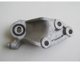 OPEL CORSA- D- 07/14; ŞANZUMAN ARKA BAĞLANTI TAKOZU