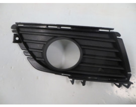 OPEL CORSA- C- 04/06; SİS LAMBA KAPAĞI SAĞ SİYAH (DELİKLİ) (TW)