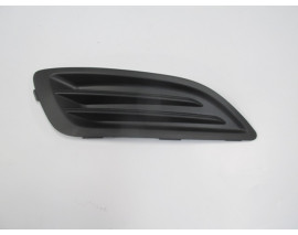 FORD FIESTA- 13/17; SİS LAMBA KAPAĞI SAĞ SİYAH (SİS DELİKSİZ) (TYG)