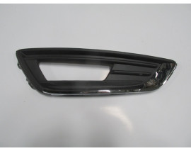 FORD FOCUS- SD/HB- 15/18; SİS LAMBA KAPAĞI SAĞ SİS DELİKLİ (NİKELAJ ÇITALI) (TW)