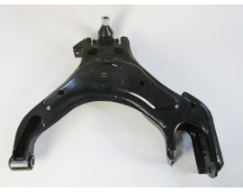 ISUZU D MAX- PICK UP- 04/07; ÖN ALT TABLA SOL 4X4 ROTİLLİ/BURÇLU (SALINCAK) (SH)